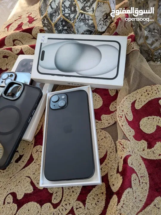 ايفون 15 + ايفون 16 برو ماكس