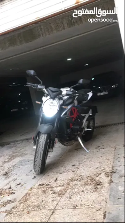 ام في اجوستا بسعر مغري  MV AGUSTA  1