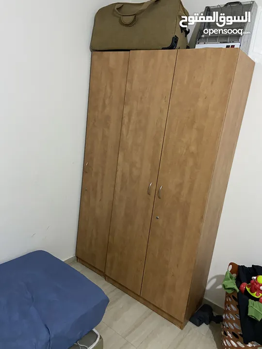 دولاب خزانة