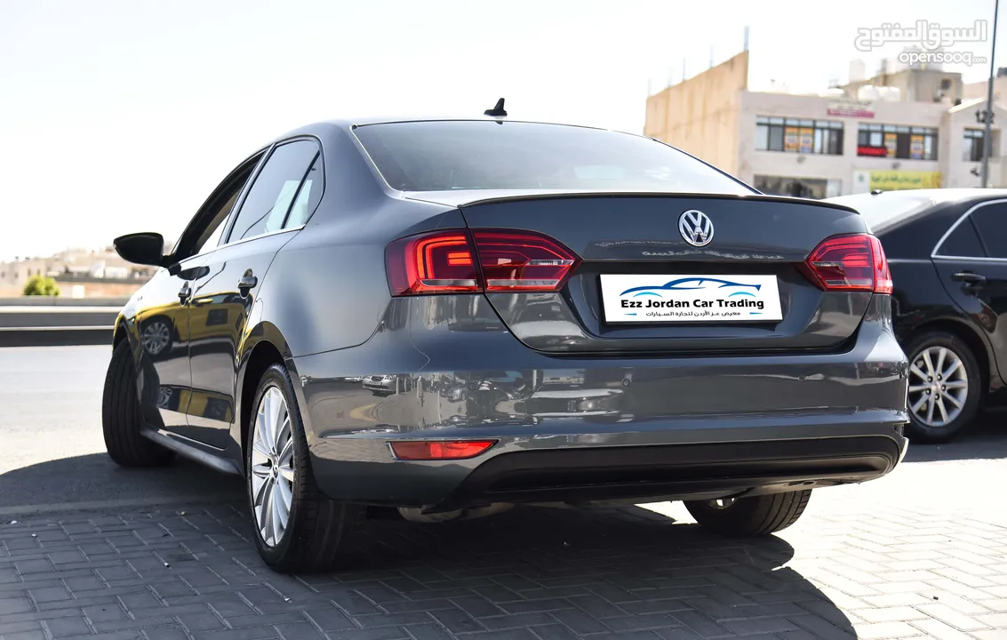 فولكسفاجن جيتا هايبرد Volkswagen Jetta Hybrid 2013