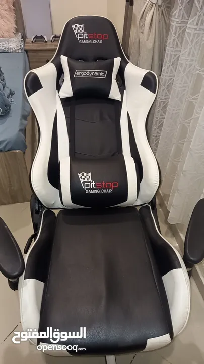 GAMING CHAIR FOR SALE