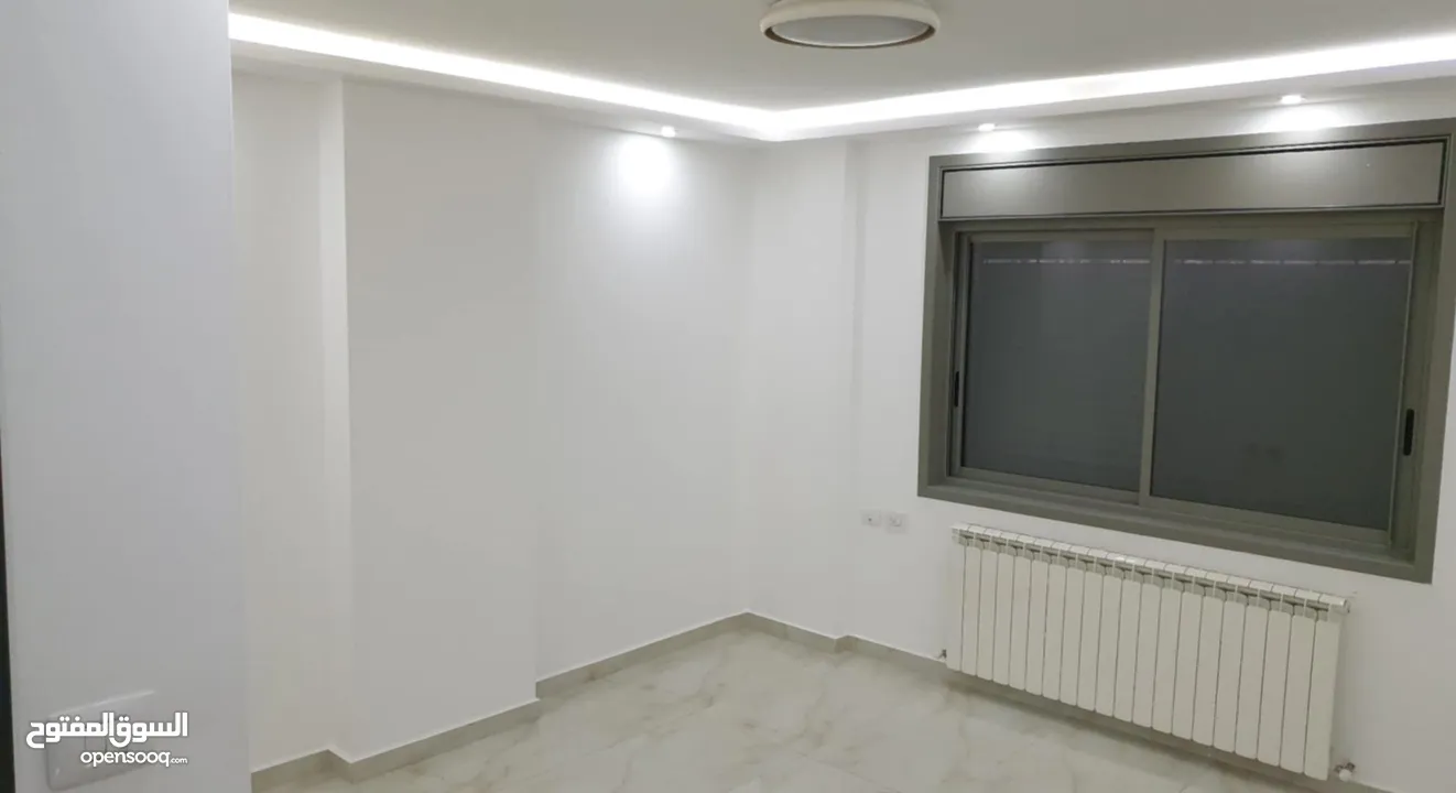 شقة فاخرة للبيع في الطيرة – 185م – تشطيب جديد