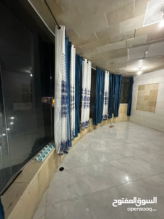 للايجار شقة مفروشة وشقة بدون عفش بنفس العمارة ط1