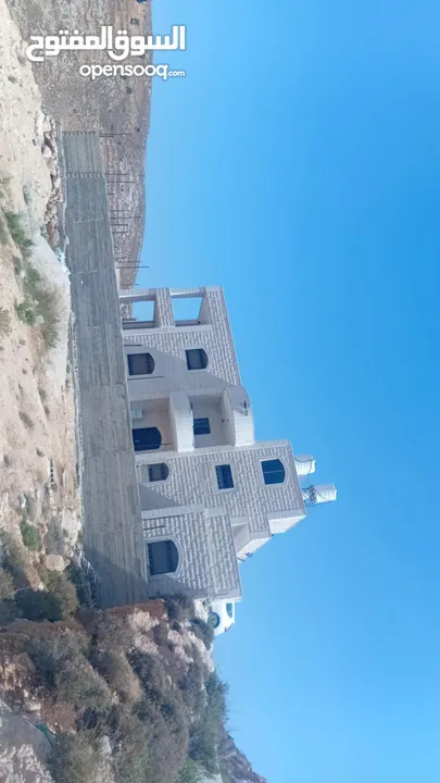 كونج طابقين للإيجار