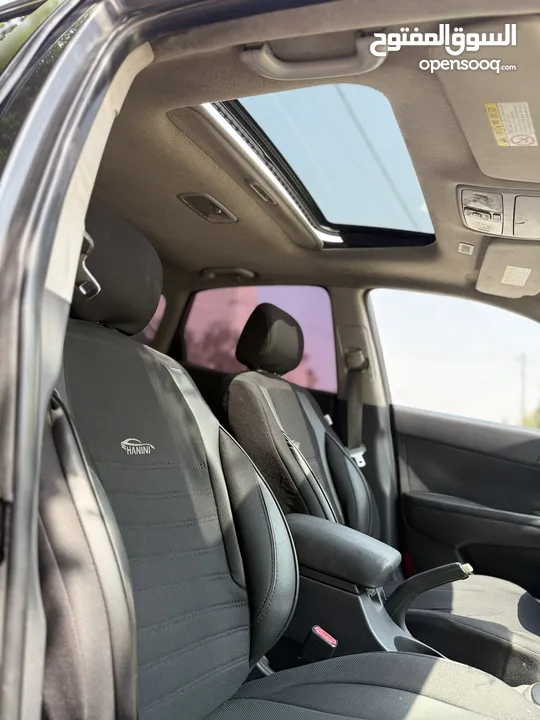 HYUNDA I30  2009 بسعر حرق ع الكاش فل مع فتحة سقف