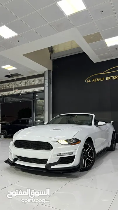 Ford Mustang 2019, very clean, in agency condition