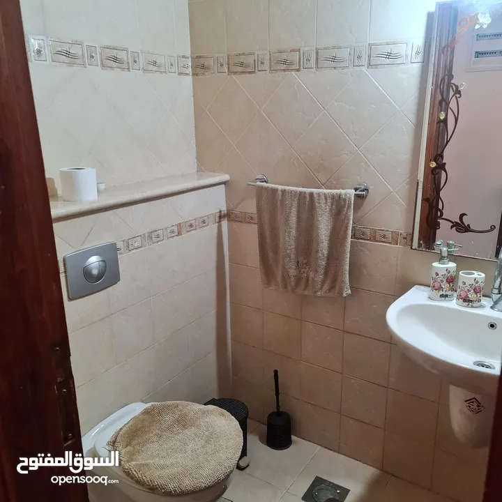 شقه مفروشه بالكامل للايجار