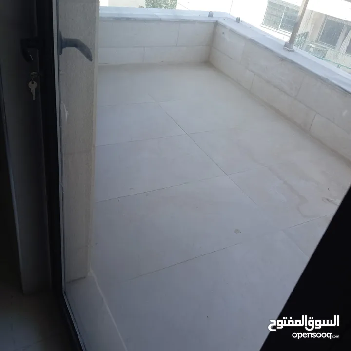 حصري - دوبلكس فاخر  مميز لم تسكن فارغ مميز فاخر للايجار 190 م    ـ 3نوم