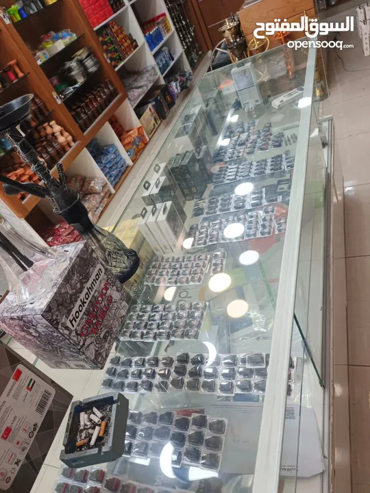 محل للبيع في المصايف – على الشارع الرئيسي المساحة: 60 متر مربع- المحل شغّال حالياً في بيع الدخان