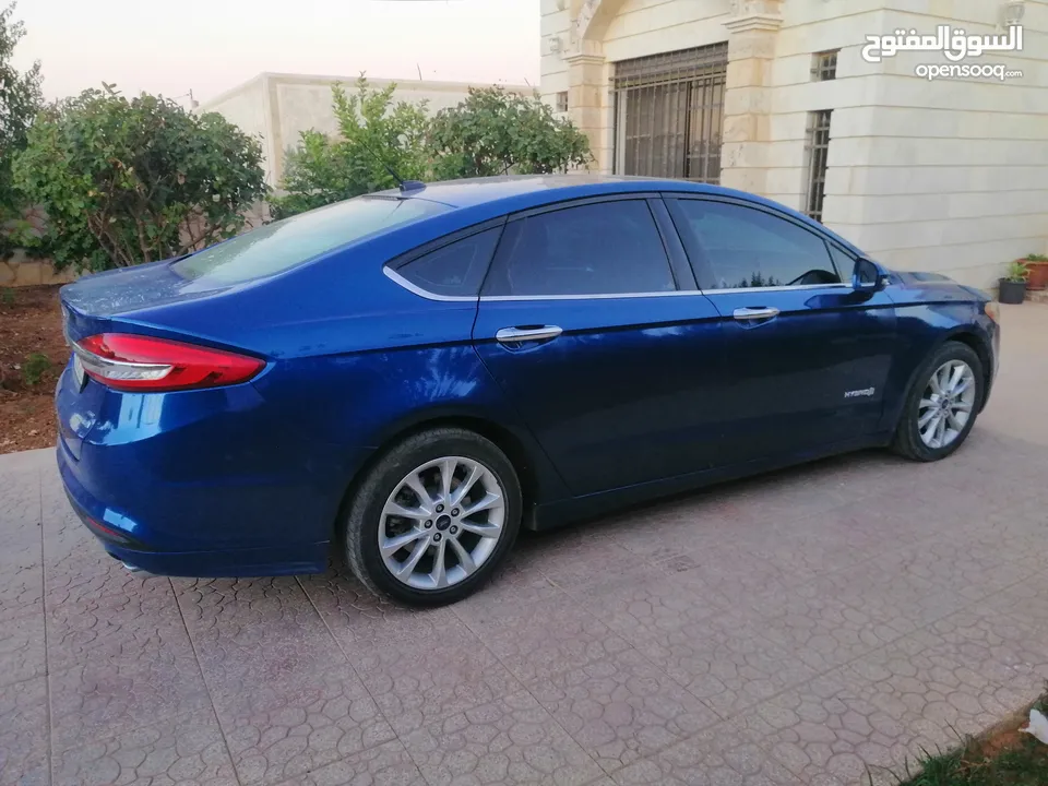 فورد فيوجن se 2017 للبيع