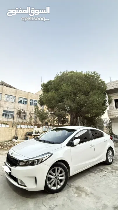 كيا سيراتو k3 ديزل 2017 نخب عداد قليل