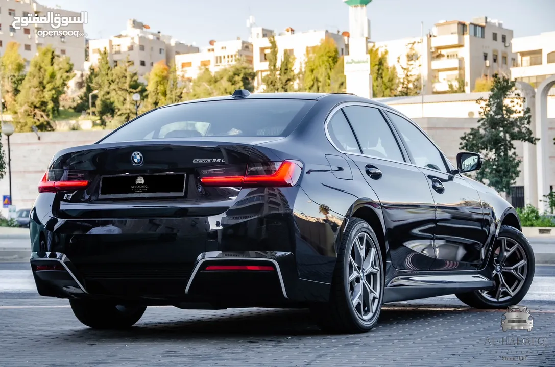 BMW I3 2023 M kit عداد زيرو مكفولة