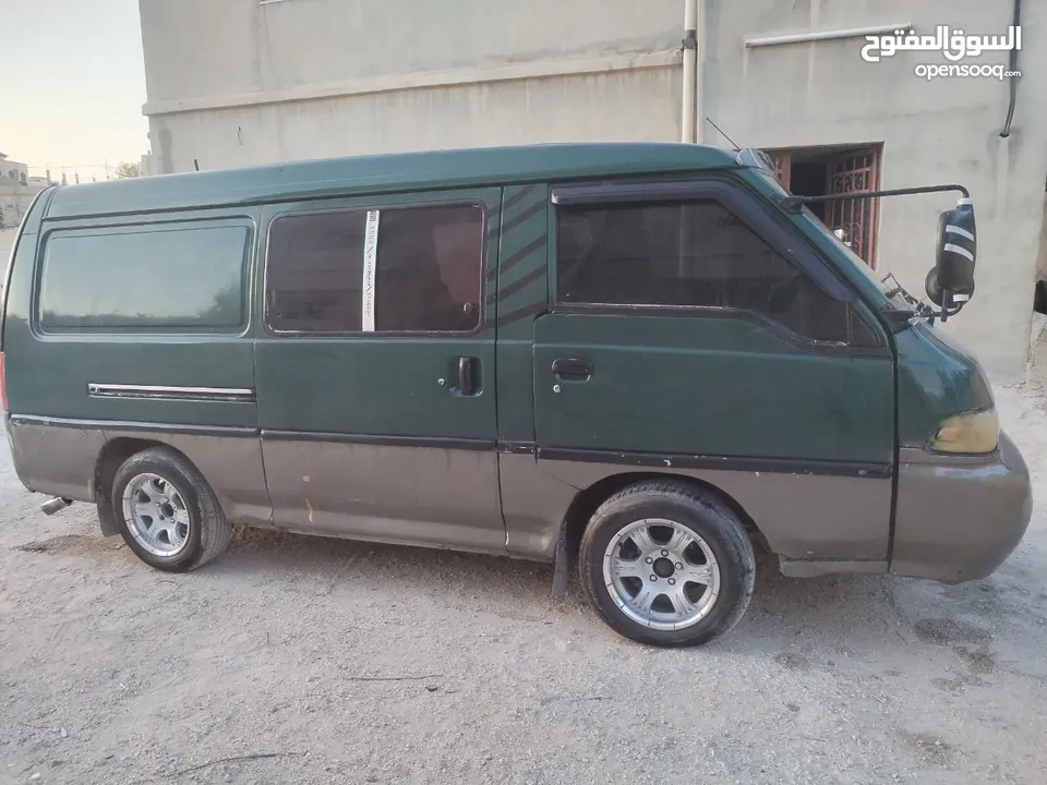 هونداي h100