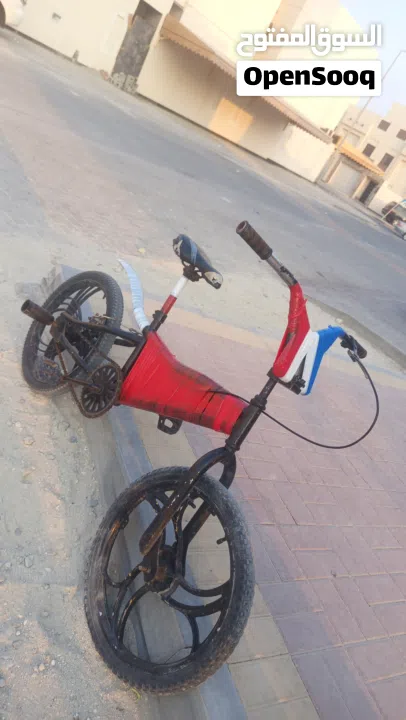 سيكل كوبرا مقاس 20 نظيف للبيع