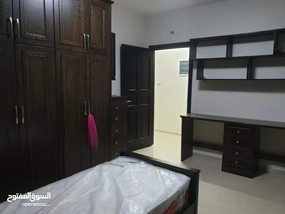 شقة مفروشة للبيع / بيرزيت / مقابل الجامعة