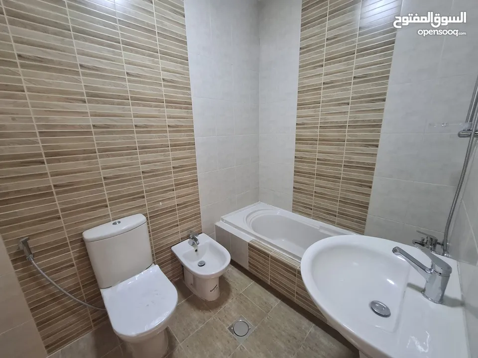 شقة دوبلكس طابق اخير مع الروف للبيع ( Property 40798 )-174782754