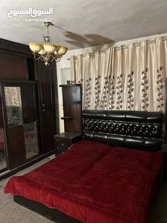غرفة نوم تفصيل خشب لاتيه 18 وقشرة بلوط