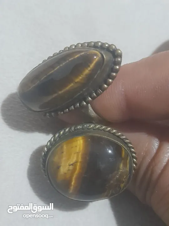احجار كريمه وخواتم واكسسوارات للبيع