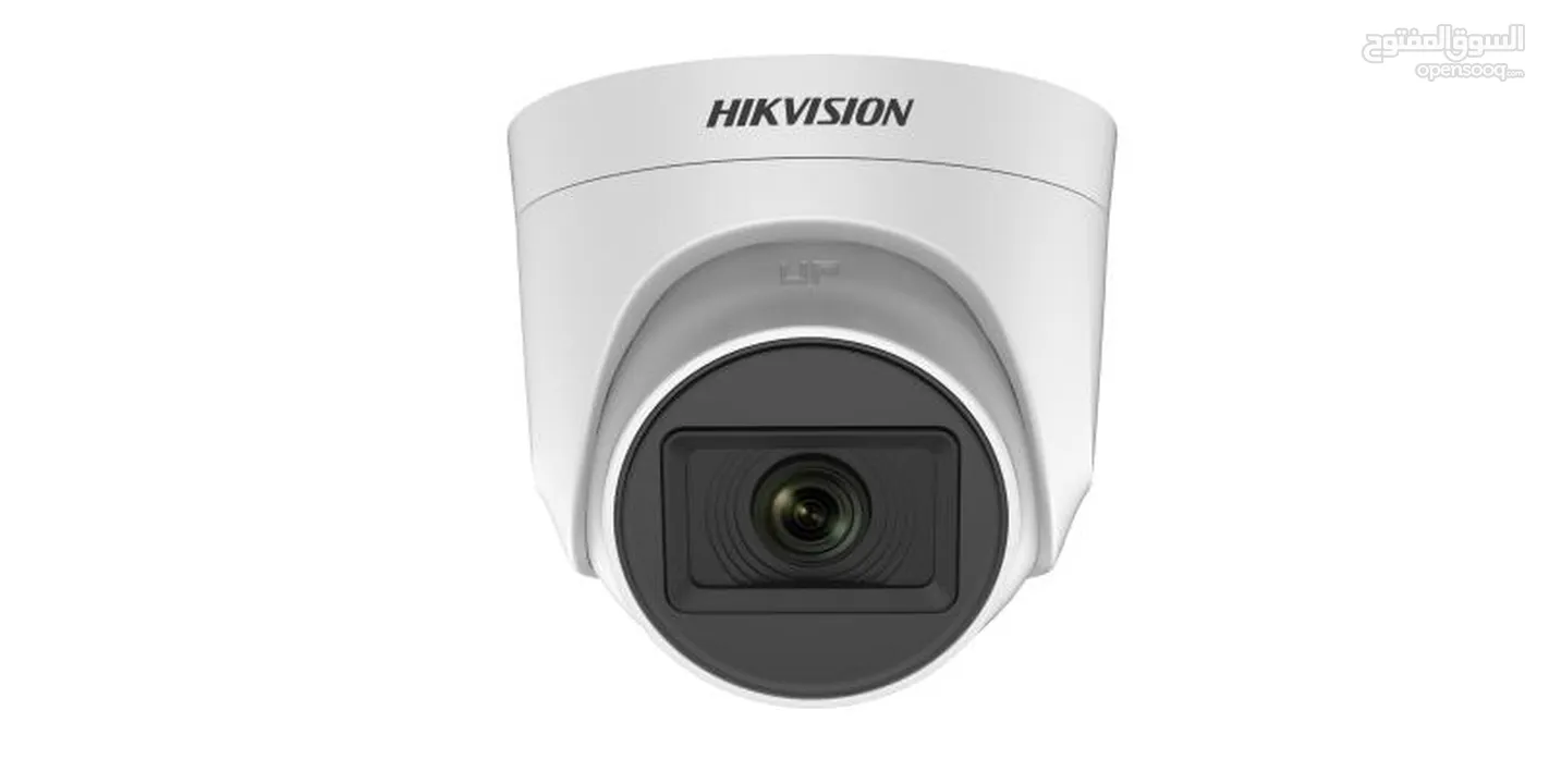 كاميرا مراقبة داخلية 2MP من Hikvision – رؤية ليلية ووضوح عالي بتصميم أنيق!