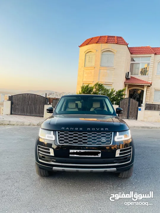 لاند روفر ڤوج svموديل 2021 السياره  الوحيده بل مملكه الاردنيه  من حيث المواصفات
