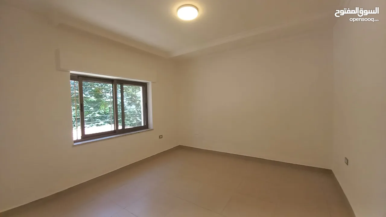 شقة غير مفروشة للايجار في عبدون  ( Property 37810 )-175072353