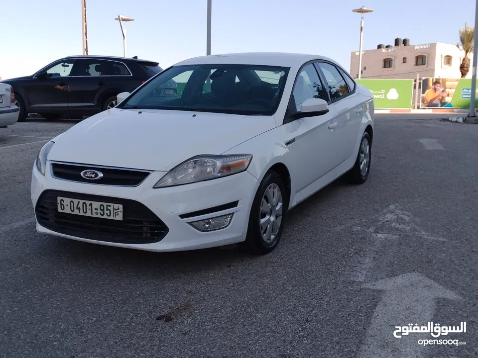 فورد مونديو اوتومات سنة 2014 لقطه