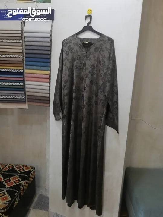 عبايات خليجية مميزة وارد الإمارات كل قطعة تختلف عن الاخرى