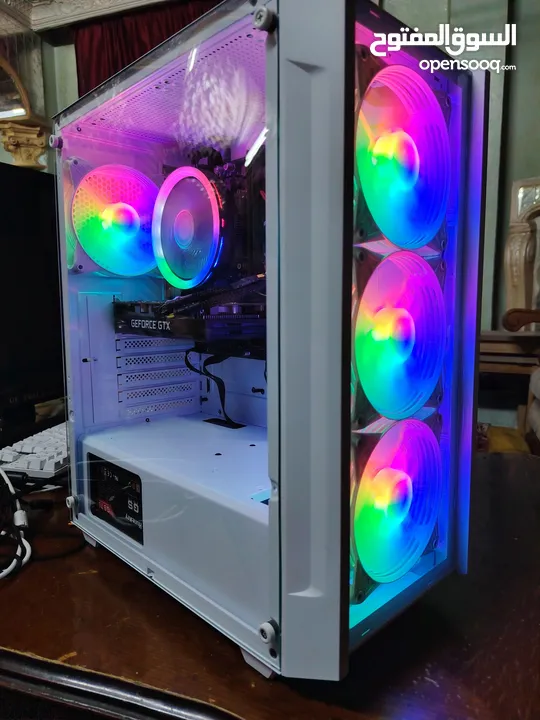Pc gaming للبيع مواصفات جيده