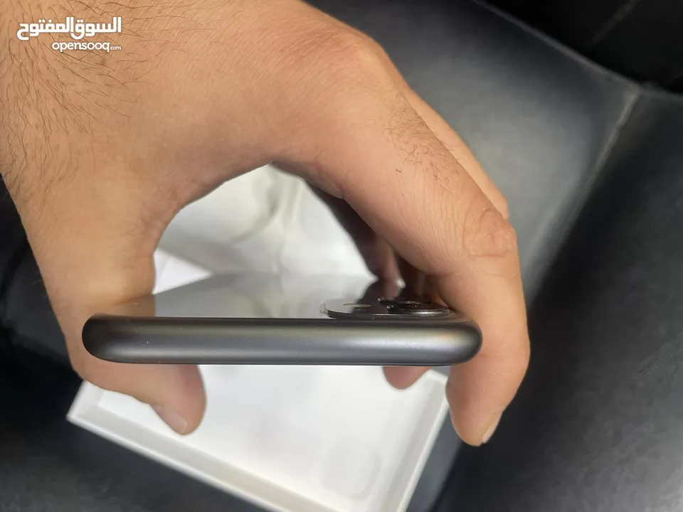 iPhone 11 128 giga بحال الجديد