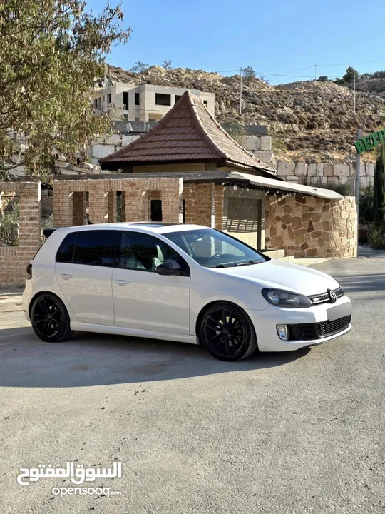 جولف gti اصل للبيع بسعر مغري