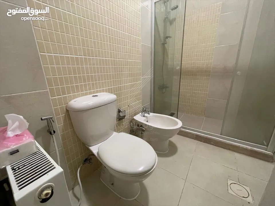 شقة فاخرة للبيع في عبدون