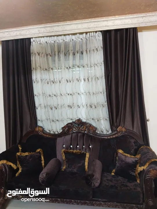 طقم كنب وجنابي وخزانه للبيع
