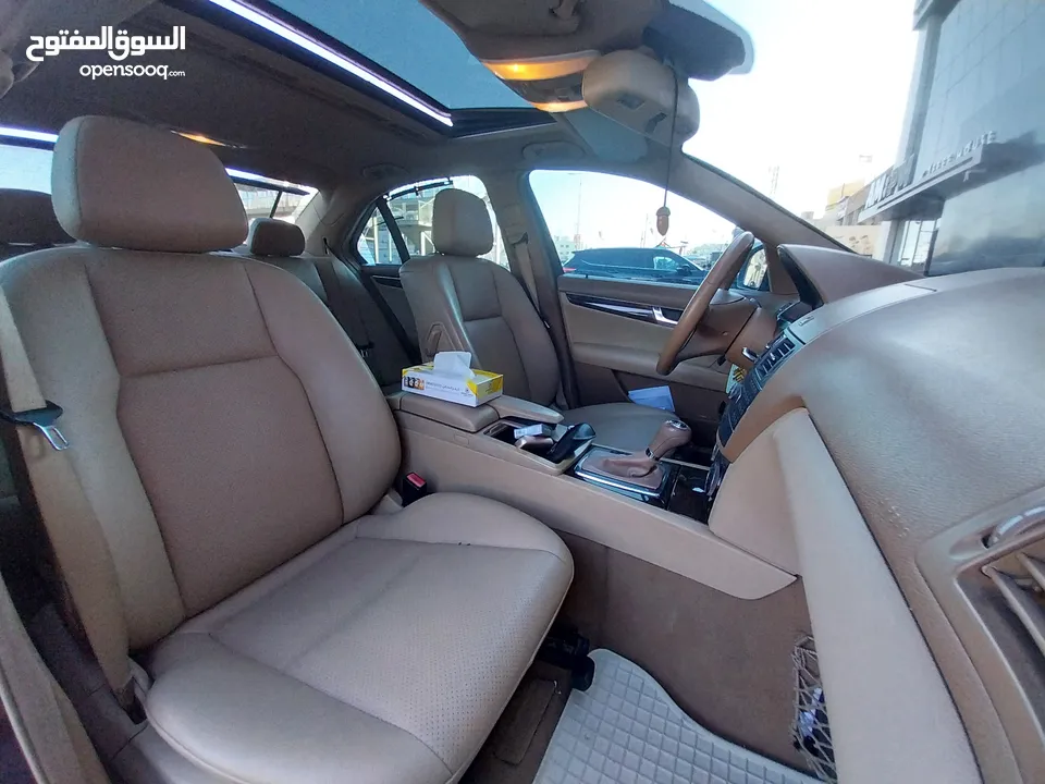 Mercedes-Benz C200 وارد الوكالة و صيانة الوكالة