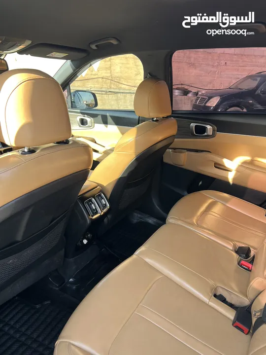 جيب كيا سورينتو للبيع