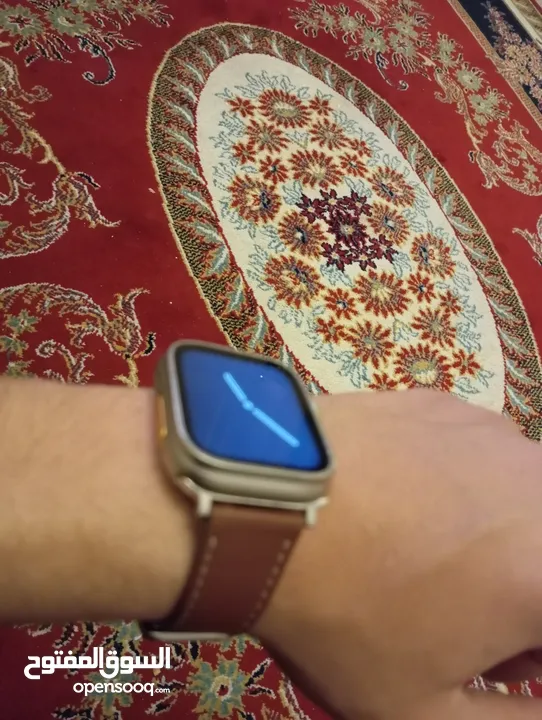 ساعة x8 ultra smart watch بحالة ممتازة جدا مع 7 كساتك