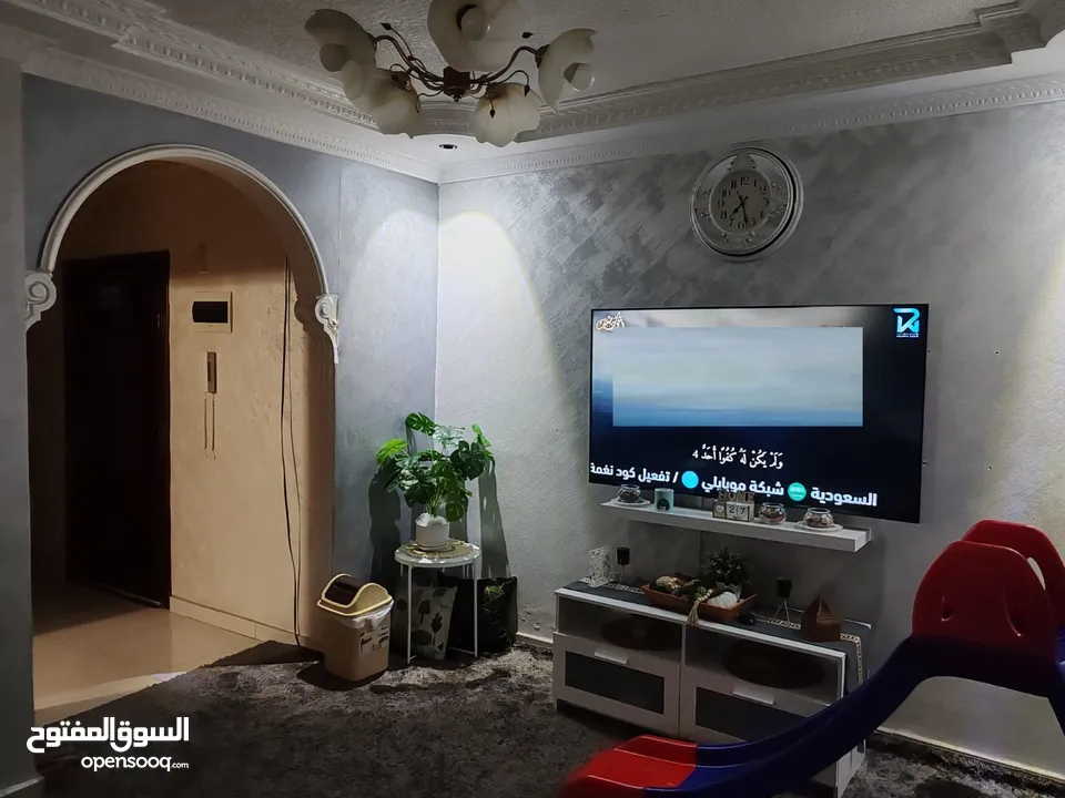 شقة 215 متر - طبربور - ط3 - للبيع