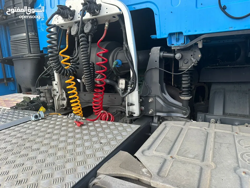 ‎ Volvo tractor unit automatic gear راس تريلة فولفو جير اتوماتيك 2016