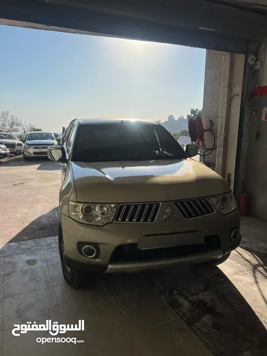 هنتر  2011 l200
