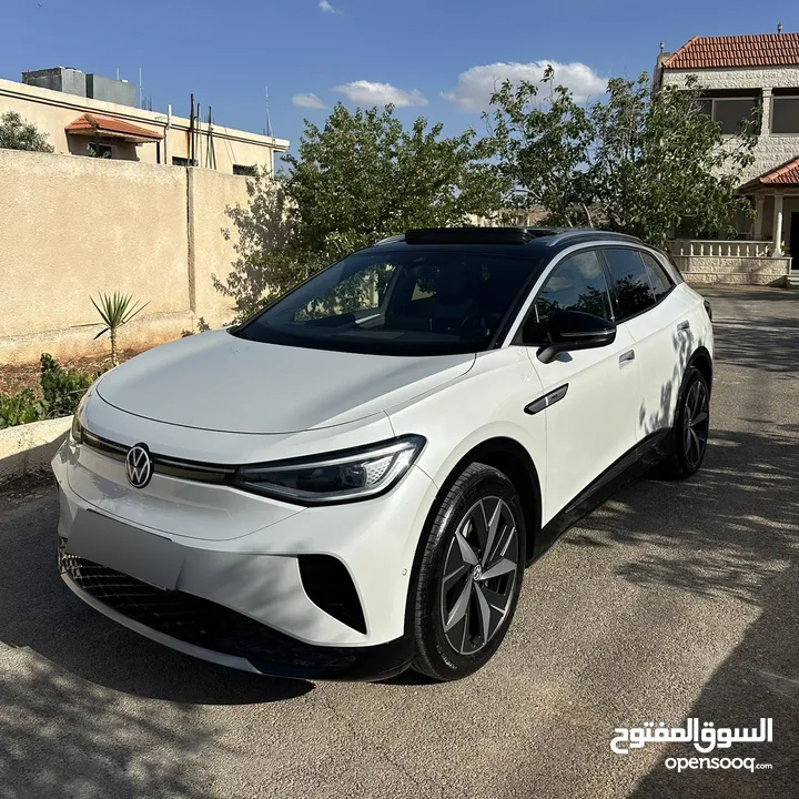 ID 4 2024 Pro Piano Black 2024 فل كامل اكيلو اعلى صنف مكفوله تامين شامل مكفول
