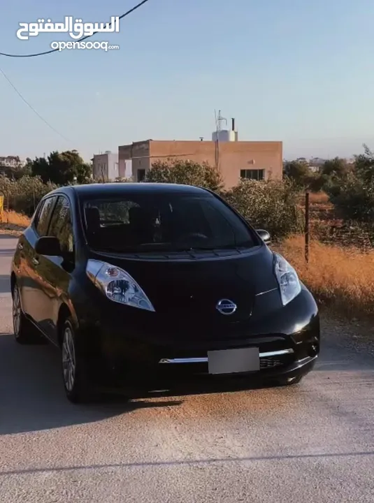 نيسان ليف 2015 للبيع
