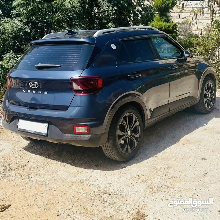 Hundai venue (V) one million 2020