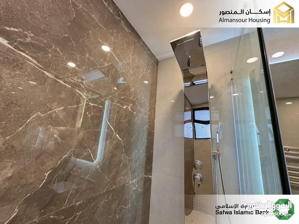 شقة طابق اول 190م2 يسار فاخرة للبيع في منطقة مكة مول/ مشروع مكة مول 5 (1/2) ( إسكان المنصور )
