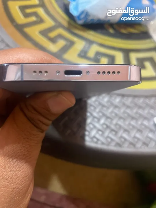 ايفون 13 Pro   المساحه 128 البطاريه 87 وارد امريكي  جهاز نظيف جدا