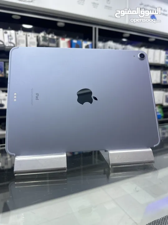 Used Ipad Apple AIR 4  (256GB)  ايباد اير 4 اللون الازرق المميز  11 INSH