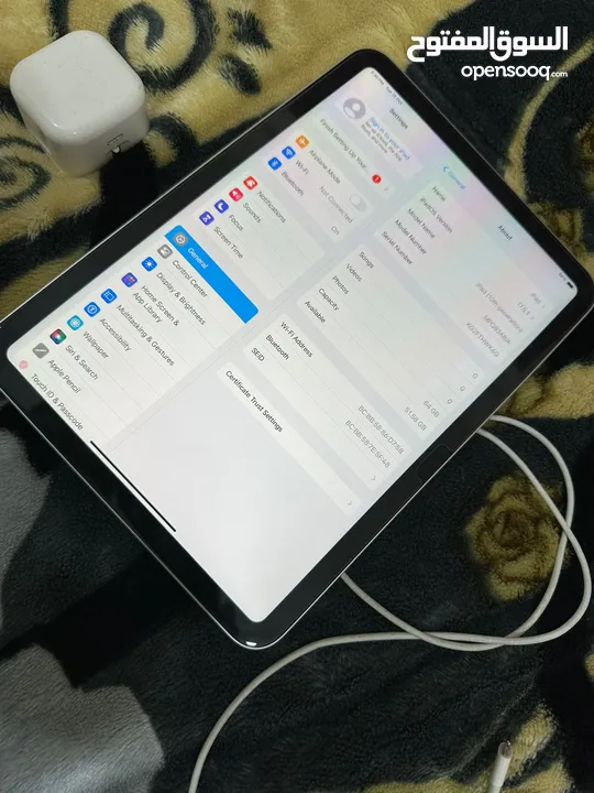 ايباد ابل 10 العاشر 11.9 انش 64 قيقا نظيف كفالة 11 شهر مع كفر وشحن