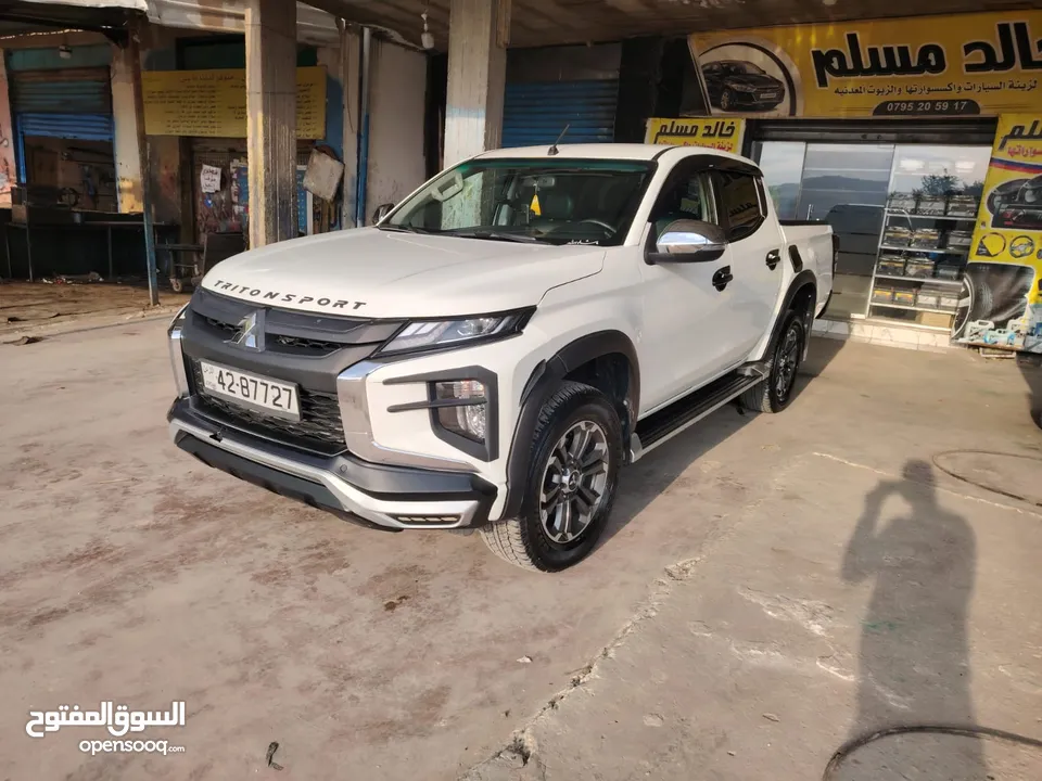 متسوبيشي l200 سبرتيرو