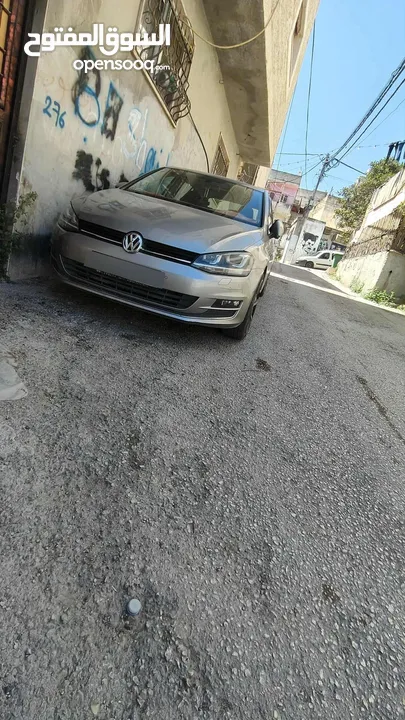 جولف 2016 اوتامتيك شاملة كامل الاضافات مع عدا فتحة دهان اصلي