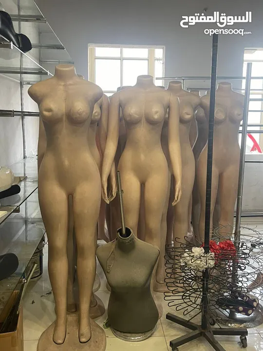 فاترينت وملكانات وستاندات ورفوف للبيع في نابلس