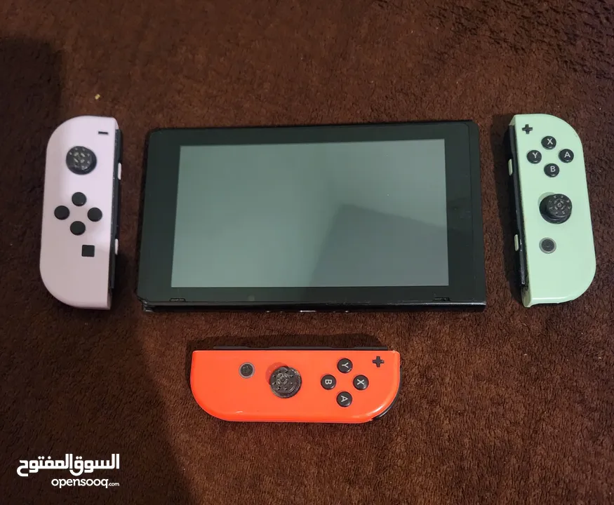 نينتندو سويتش مع 5 العاب وأيد
