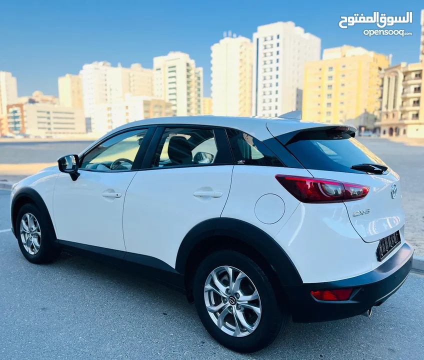 A Clean And Good Condition Mazda CX3 2018 White GCC